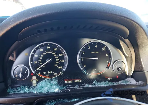 2015 BMW 535 Xi из США, поврежденный, VIN WBA5B3C58FD547783